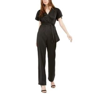 NWT KENDALL + KYLIE Women’s Black Short Sleeve Straight Leg Jumpsuit Size L